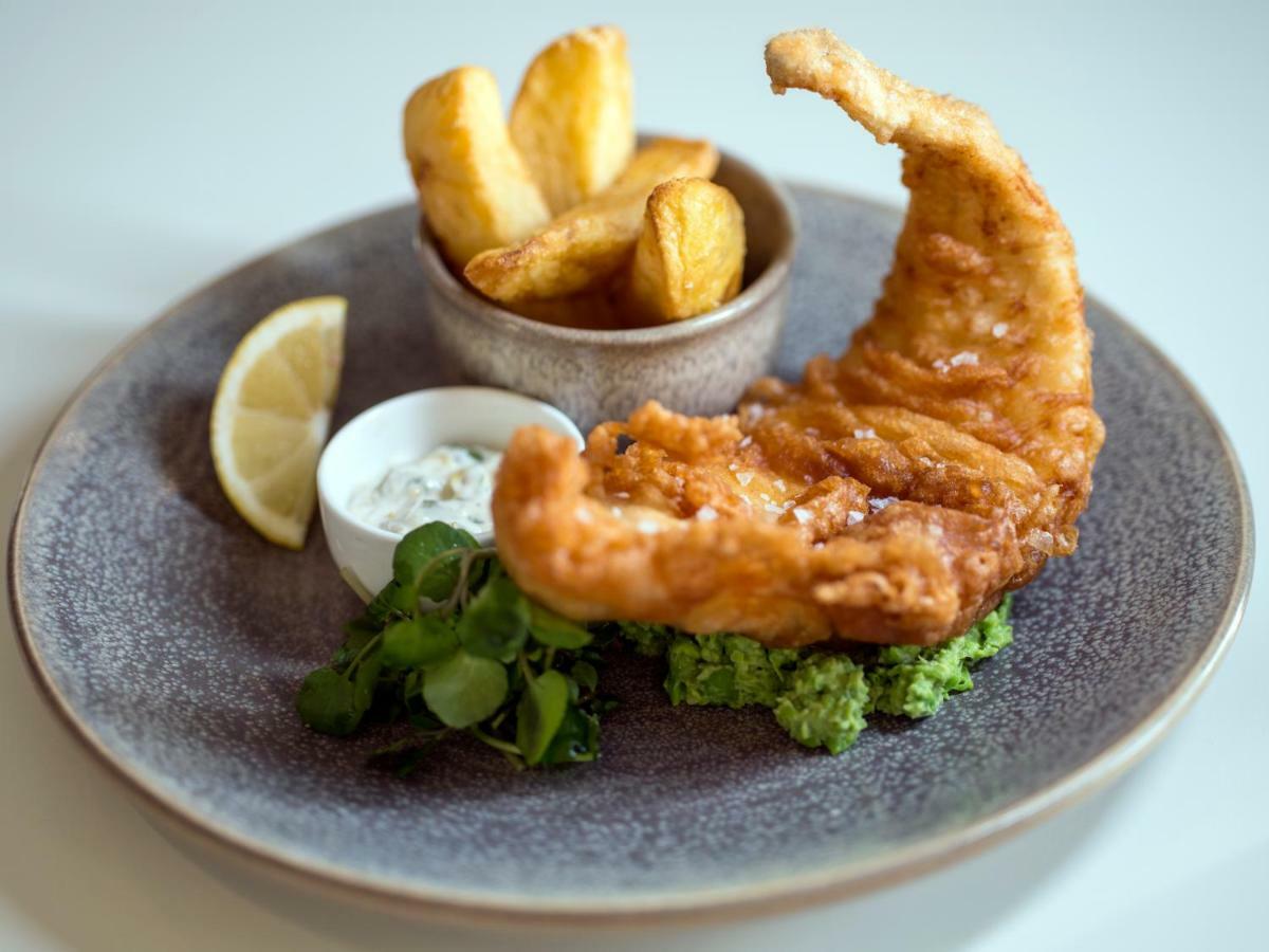 The Goodwood Hotel 치체스터 외부 사진